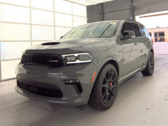 Used 2023 Dodge Durango R/T w/ Tow 'N Go Package AWD/4WD image 1
