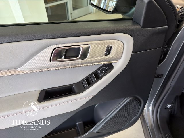 New 2026 Ford Explorer Active w/ Active Comfort Package RWD image 14