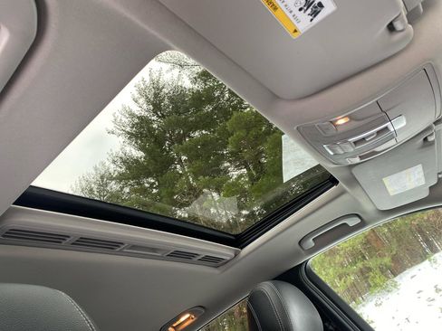 Used 2014 Mercedes-Benz ML 350 4MATIC image 26