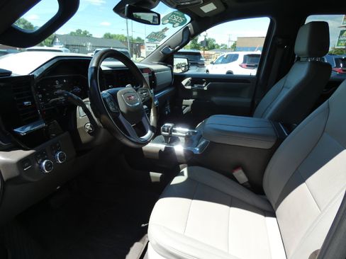 Certified 2023 GMC Sierra 1500 SLT w/ SLT Premium Package AWD/4WD image 12