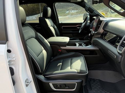 Used 2025 RAM 1500 Laramie image 20