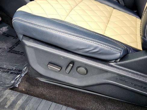 Used 2022 Ford F150 XLT w/ Equipment Group 302A High image 11