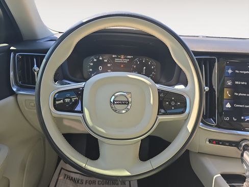 Used 2020 Volvo S60 T5 Momentum w/ Protection Package Premier FWD image 12