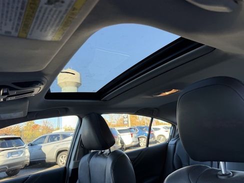 Used 2020 Subaru Legacy Limited image 5