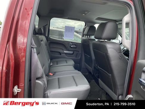 Used 2016 GMC Sierra 1500 SLT w/ All-Terrain Package AWD/4WD image 5