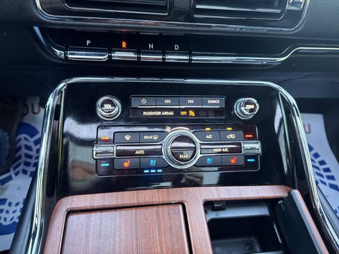 Used 2021 Lincoln Navigator Reserve RWD image 30