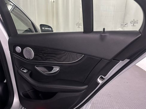 Used 2015 Mercedes-Benz C 300 4MATIC Sedan image 29