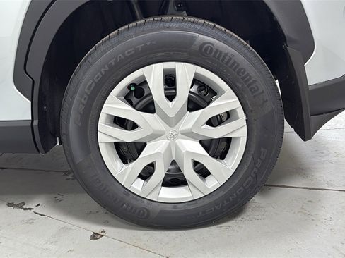 New 2026 Toyota Corolla Cross L image 23