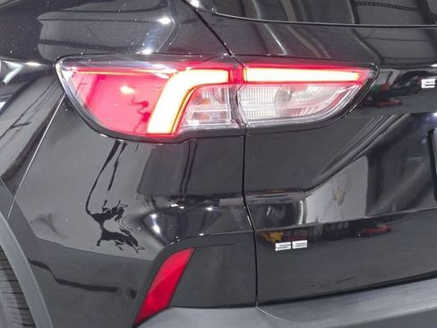 Used 2022 Ford Escape SE w/ Cold Weather Package image 21