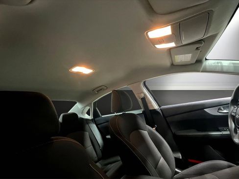 Used 2022 Kia Forte LXS image 26