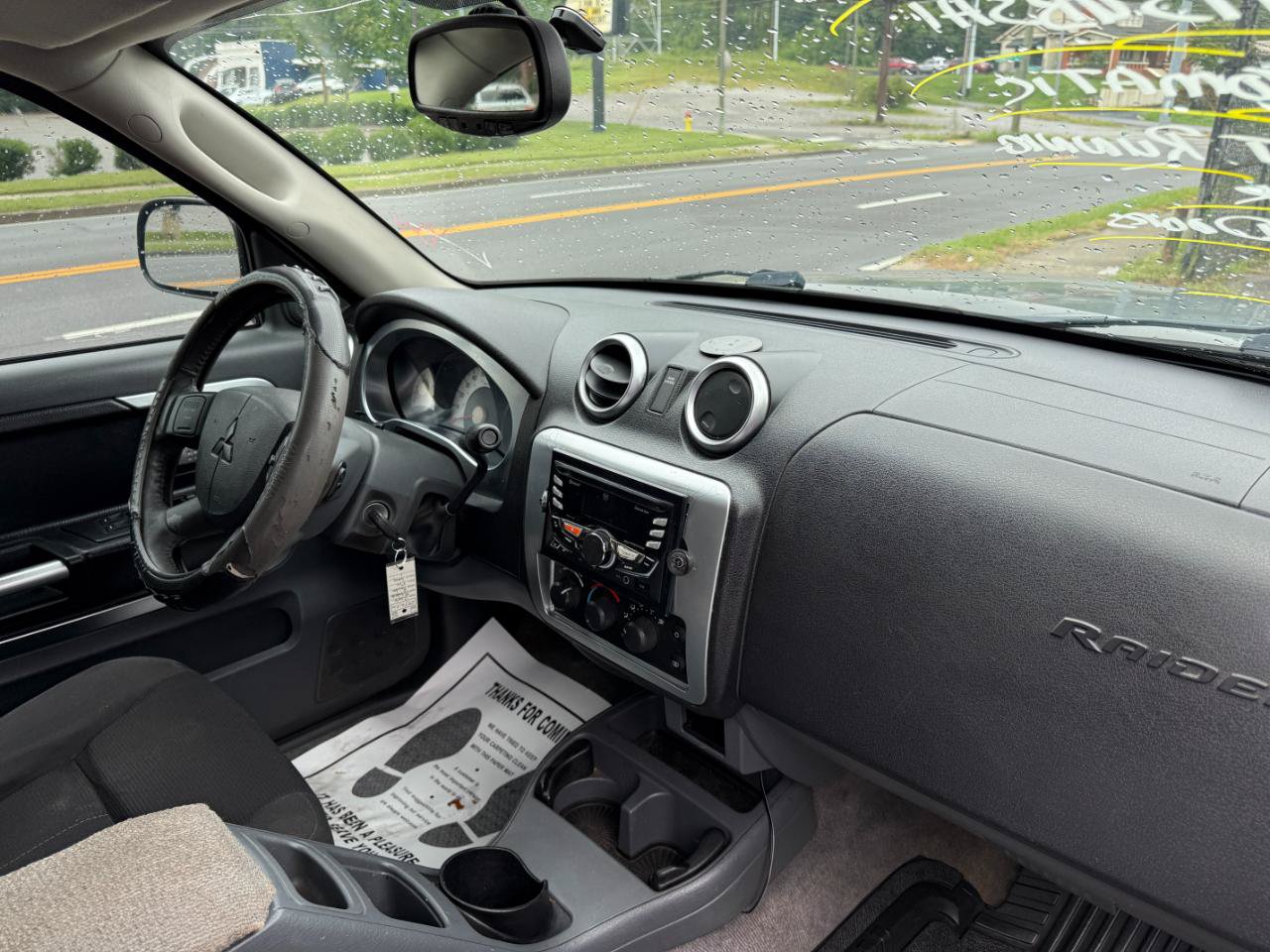 Used 2006 Mitsubishi Raider DuroCross RWD image 54