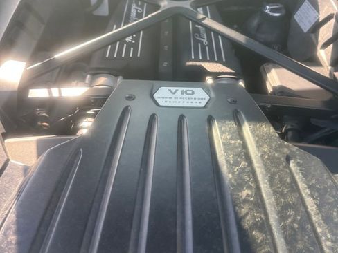 Used 2015 Lamborghini Huracan LP 610-4 image 37