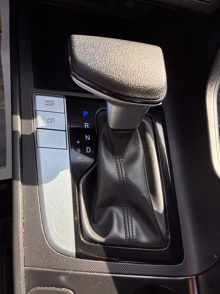 Used 2024 Hyundai Elantra SEL FWD image 36