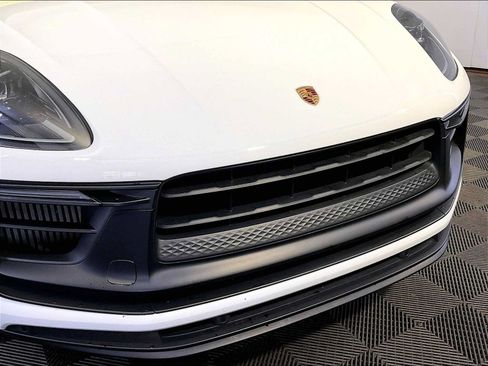 Certified 2022 Porsche Macan GTS AWD/4WD image 34