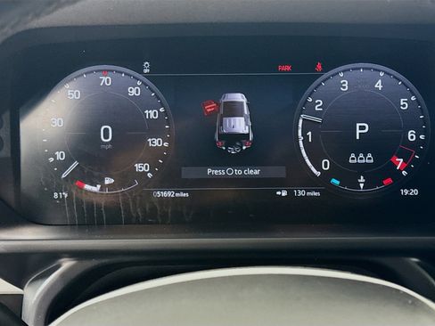 Used 2023 Land Rover Defender 110 S image 16