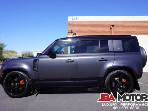 Used 2023 Land Rover Defender 110 X image 9