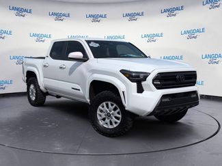 Used 2024 Toyota Tacoma SR5 AWD/4WD video 2