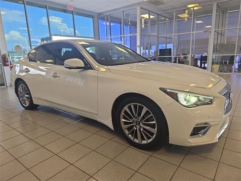 Used 2022 INFINITI Q50 Luxe w/ Cargo Package image 2