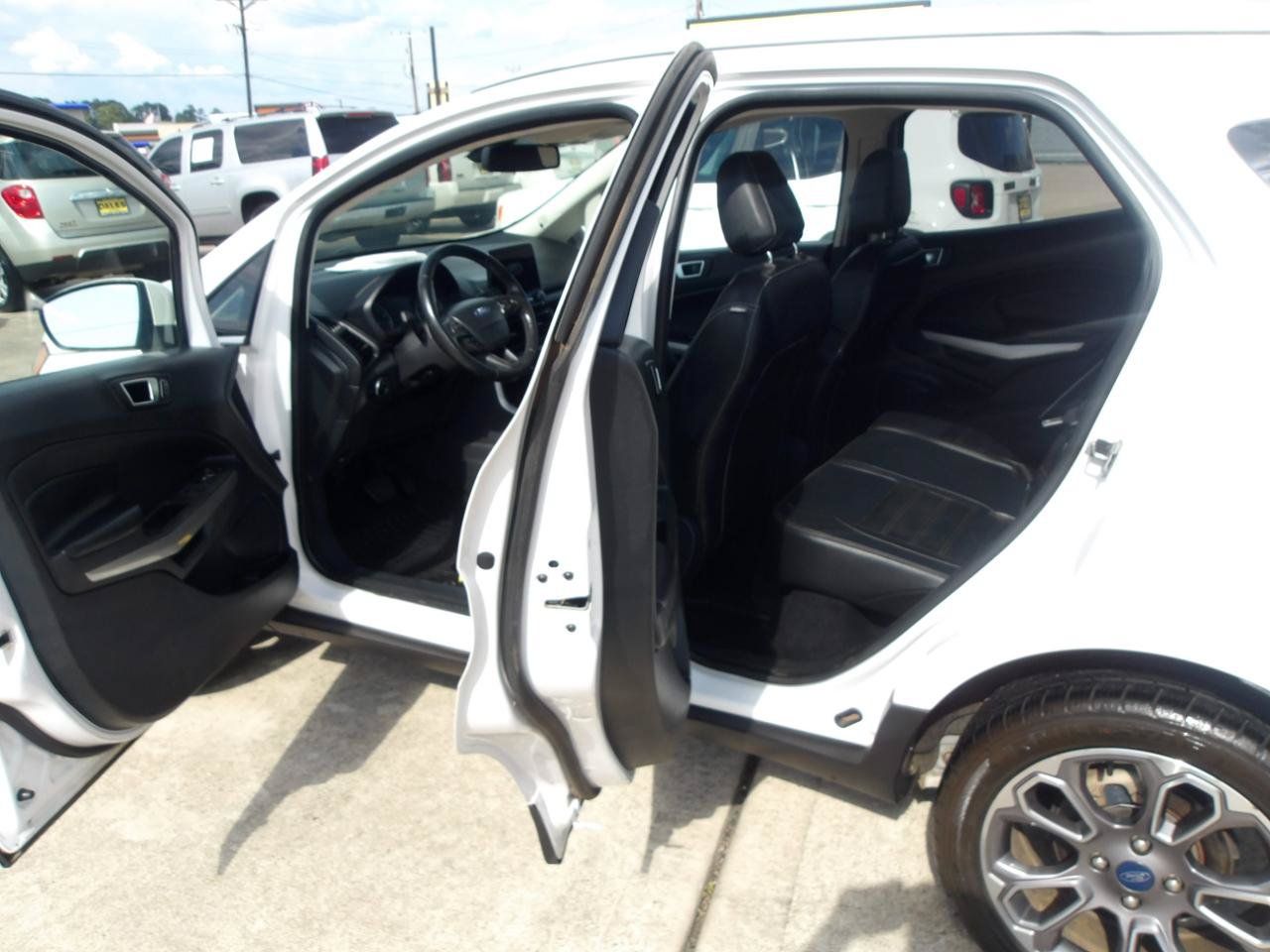 Used 2019 Ford EcoSport Titanium FWD image 15
