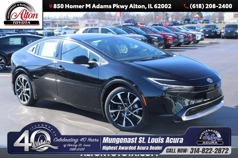 Used 2026 Toyota Prius Plug-In Hybrid w/ Limited Premium Package FWD image 1
