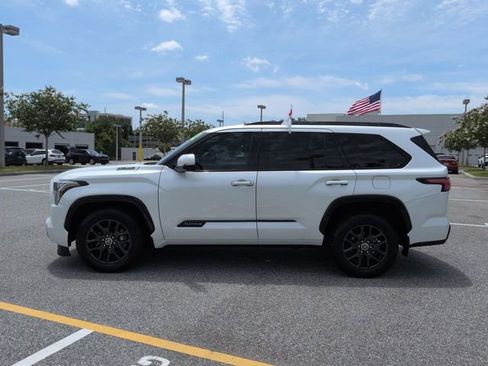 Certified 2023 Toyota Sequoia Platinum AWD/4WD image 7