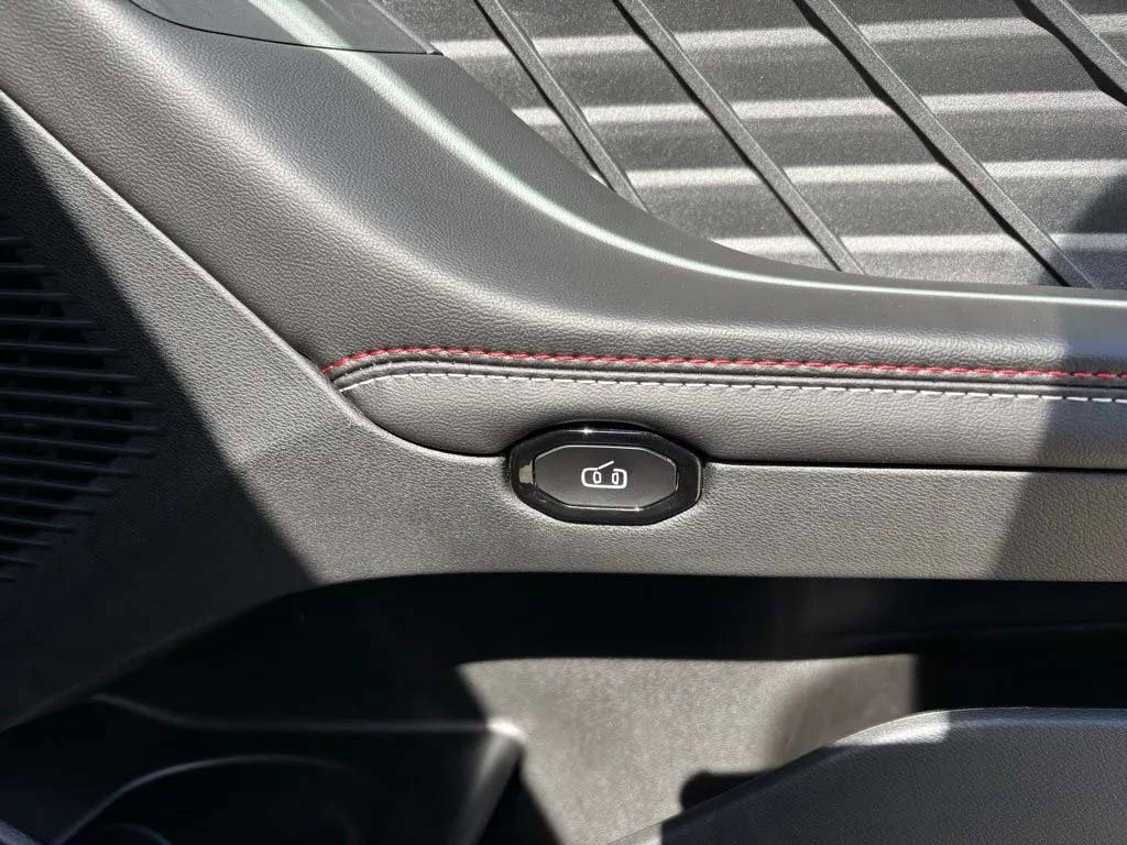 New 2026 Dodge Charger R/T AWD/4WD image 28