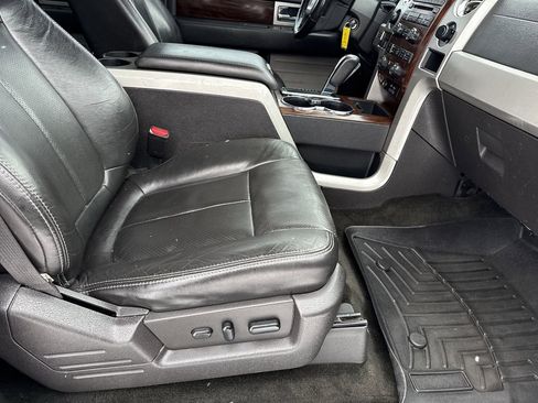 Used 2012 Ford F150 Lariat w/ Lariat Chrome Pkg image 13