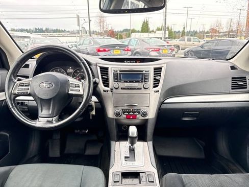 Used 2013 Subaru Legacy 2.5i Premium image 13