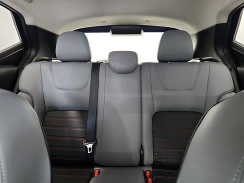 Used 2021 Nissan Kicks SR w/ SR Premium Package FWD image 28