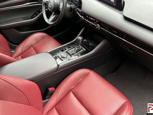 Used 2024 MAZDA MAZDA3 s image 17