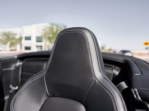 Used 2024 Porsche 911 Carrera GTS w/ Premium Package image 38