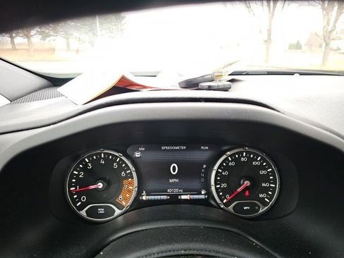 Used 2022 Jeep Renegade Latitude w/ Convenience Group image 22