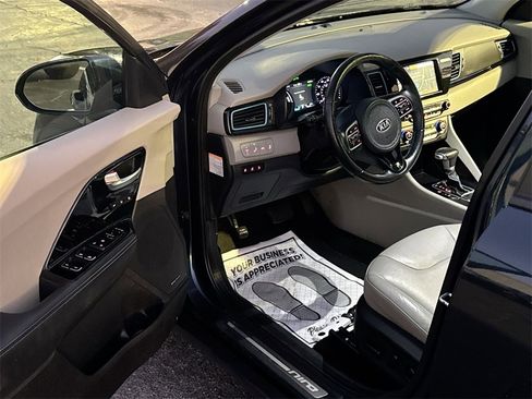 Used 2019 Kia Niro EX Premium w/ Sunroof Package image 13