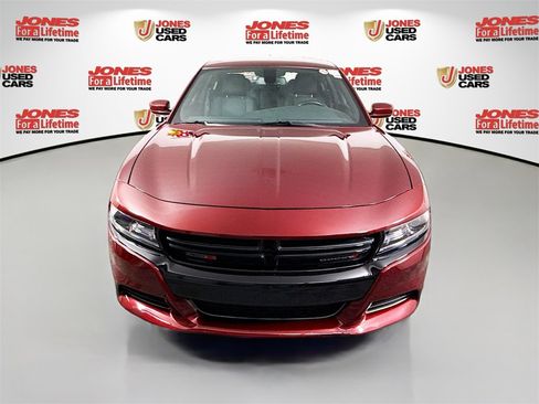 Used 2017 Dodge Charger R/T image 11