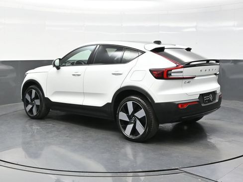 Used 2023 Volvo C40 P8 Recharge Plus w/ Climate Package AWD/4WD image 4