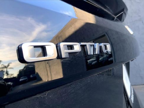 Used 2025 Cadillac Optiq Luxury 1 image 32