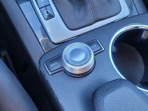 Used 2010 Mercedes-Benz GLK 350 4MATIC image 26