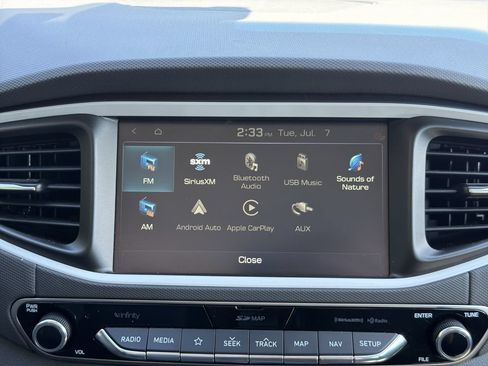 Used 2019 Hyundai Ioniq Limited w/ Ultimate Package 02 FWD image 16