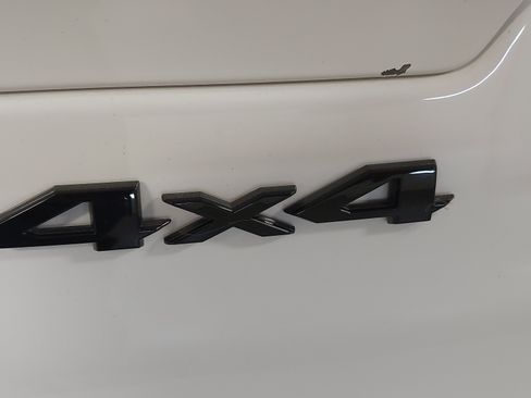 Used 2021 Jeep Grand Cherokee L Laredo AWD/4WD image 31