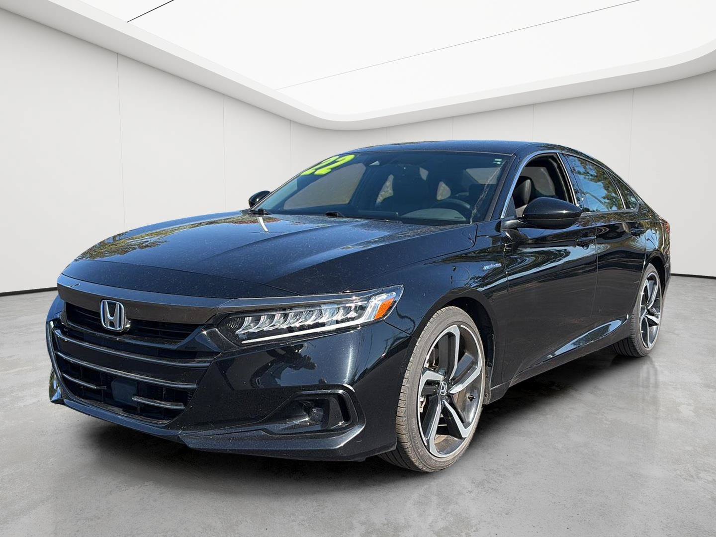 Used 2022 Honda Accord Sport image 3