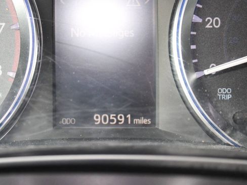 Used 2014 Toyota Highlander Limited FWD image 7