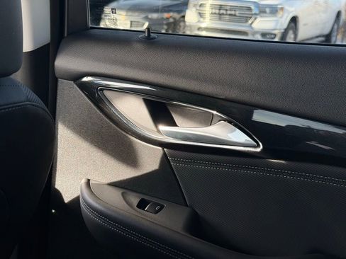 Used 2024 Buick Envision Preferred image 51