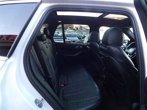 Used 2019 BMW X5 xDrive40i image 13