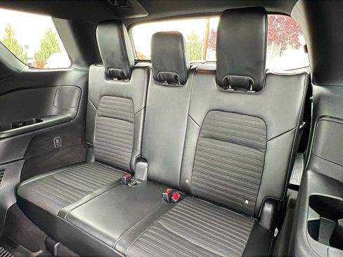 Used 2025 Nissan Pathfinder Rock Creek AWD/4WD image 13