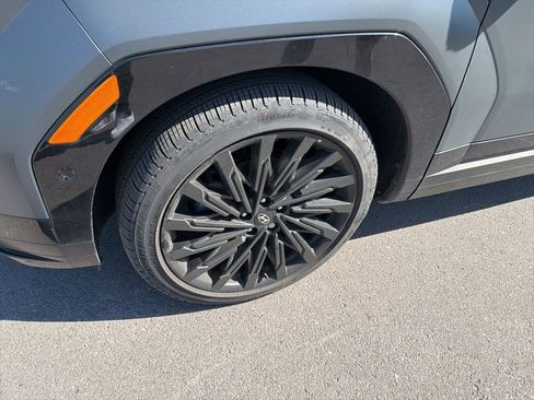 Used 2025 Hyundai Santa Fe Calligraphy image 25