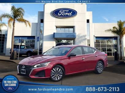 Used 2024 Nissan Altima 2.5 SV