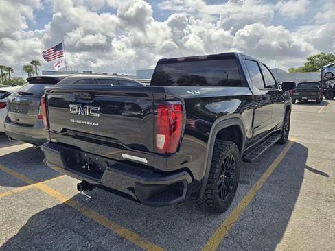 Used 2024 GMC Sierra 1500 Elevation w/ LPO, Elevation Black Package image 8