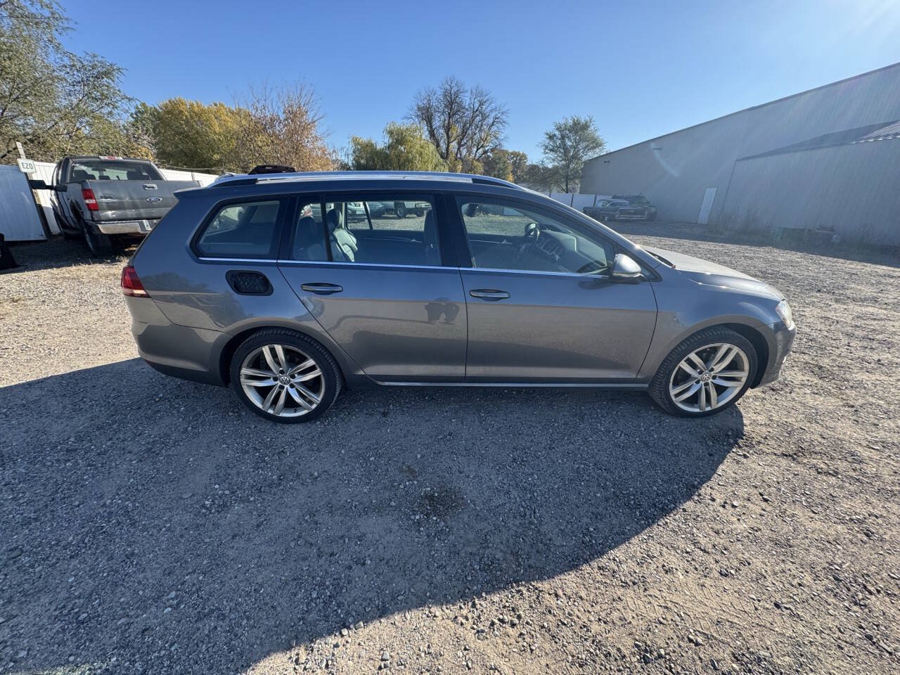 Used 2015 Volkswagen Golf SEL FWD image 6