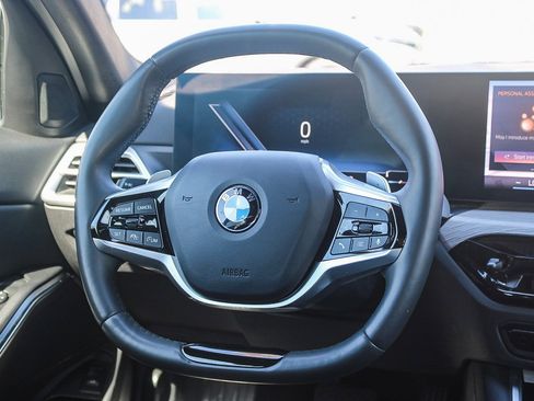 Used 2025 BMW 330i xDrive Sedan image 16