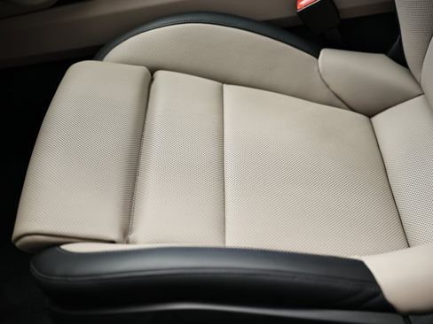 Certified 2025 Porsche 911 Carrera 4 GTS image 17